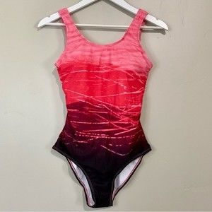 Women’s One Piece Crisscross Ombre Swimsuit Red, Pink & Maroon Size Small NWOT